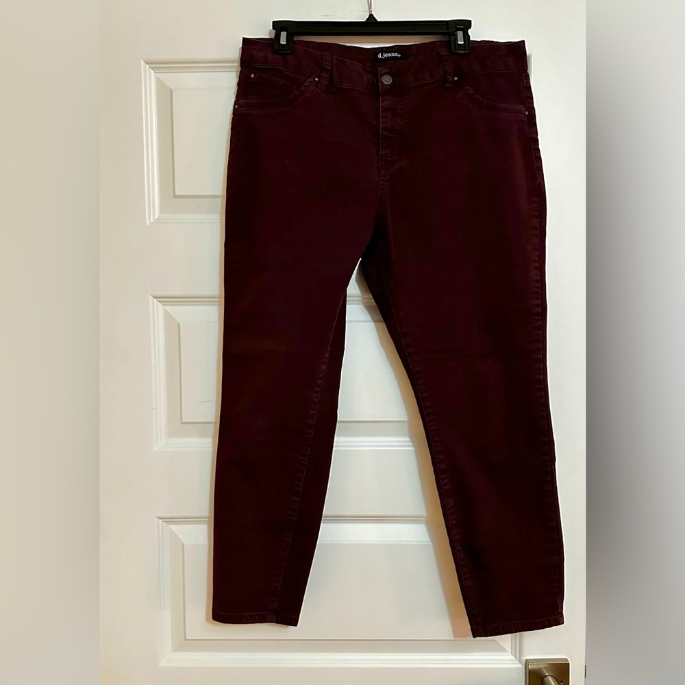 D jeans size 14 deep burgundy color